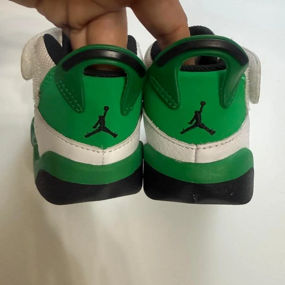 Jordan retro green